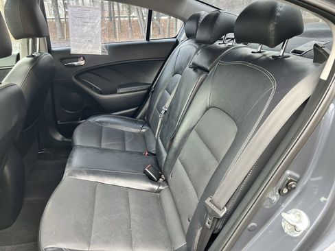 Used 2016 Kia Forte EX w/ EX Premium Package image 18