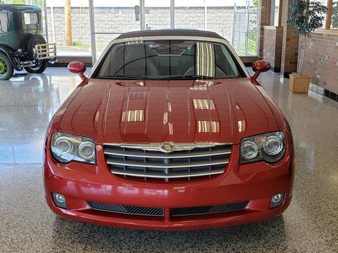 Used 2005 Chrysler Crossfire Limited RWD image 8