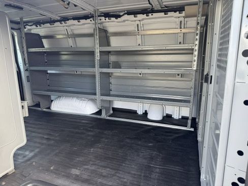 Used 2020 Chevrolet Express 2500 w/ Safety Package RWD image 4