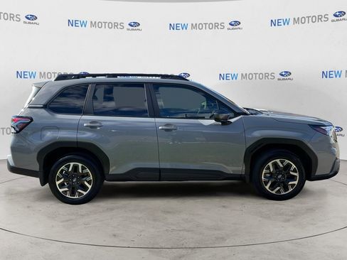 Certified 2025 Subaru Forester Premium image 8