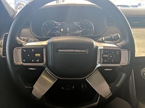 Used 2023 Land Rover Discovery HSE R-Dynamic image 20