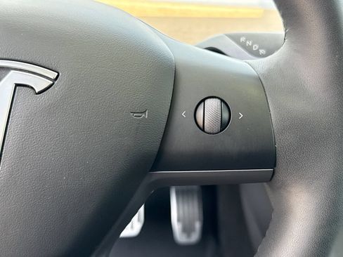 Used 2021 Tesla Model 3 Long Range AWD/4WD image 16
