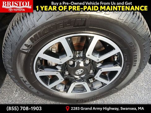 Used 2018 Toyota Tundra Limited image 11