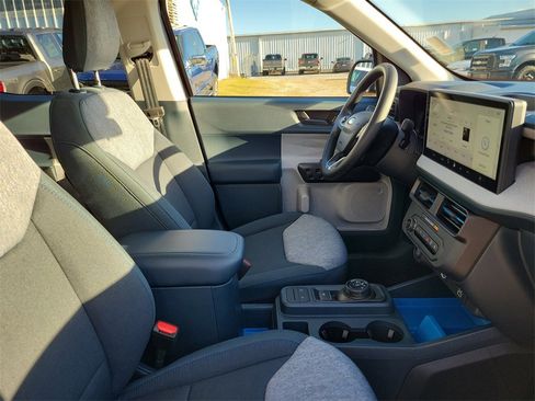 New 2026 Ford Maverick XLT w/ 4K Tow Package image 31