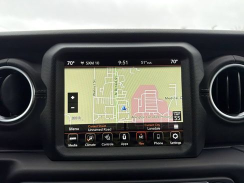 Used 2023 Jeep Wrangler Unlimited Sahara w/ Cold Weather Group AWD/4WD image 25