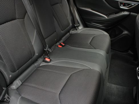 Used 2023 Subaru Forester Premium AWD/4WD image 25