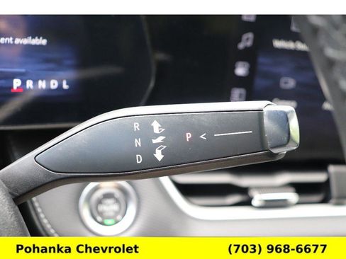 Certified 2025 Chevrolet Equinox LT w/ Safety and Technology Package AWD/4WD image 11