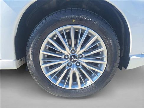 Used 2019 Mitsubishi Outlander SEL AWD/4WD image 20