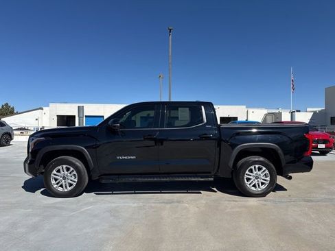 Used 2024 Toyota Tundra SR5 w/ Advanced Technology Package AWD/4WD image 5