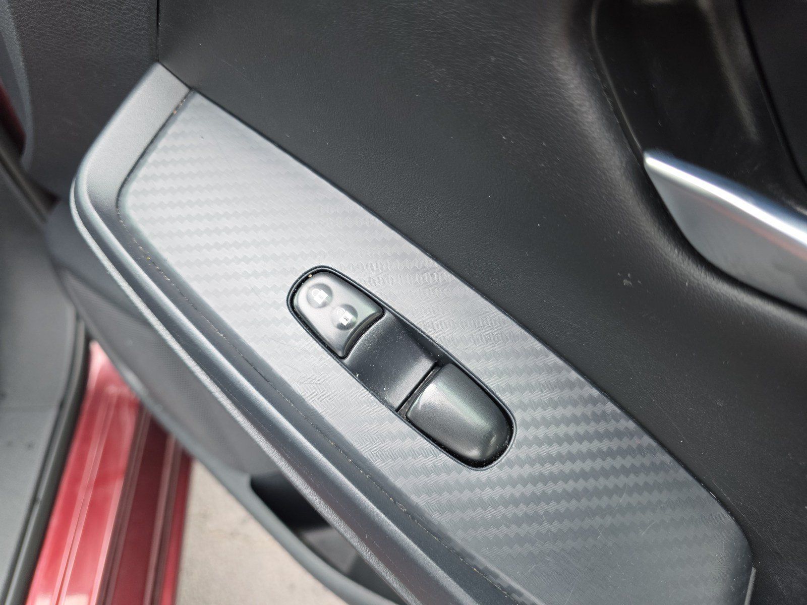 Used 2024 Nissan Sentra SV FWD image 13