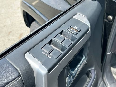 Used 2023 Toyota 4Runner SR5 Premium w/ Moonroof Package image 11