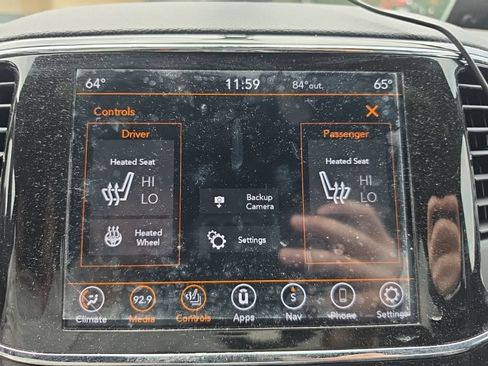 Used 2021 Jeep Grand Cherokee Laredo X RWD image 25