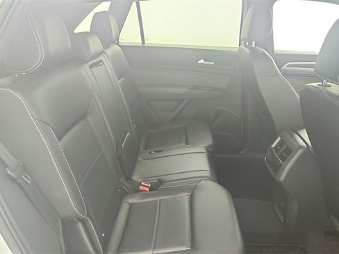 Used 2022 Volkswagen Atlas Cross Sport SEL R-Line image 35