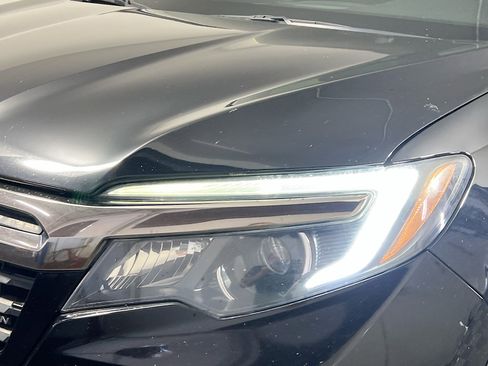 Used 2019 Honda Ridgeline Black Edition image 11