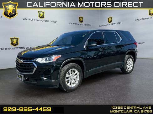 Used 2021 Chevrolet Traverse LS w/ LPO, Cargo Package FWD image 1