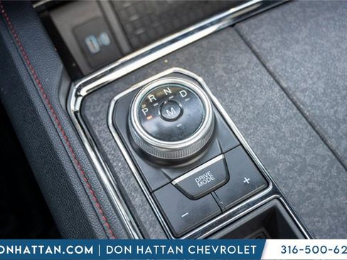 Used 2023 Ford Expedition Limited image 15