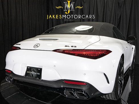 Used 2022 Mercedes-Benz SL 63 AMG 4MATIC image 15