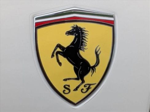 Used 2018 Ferrari 488 GTB RWD image 21