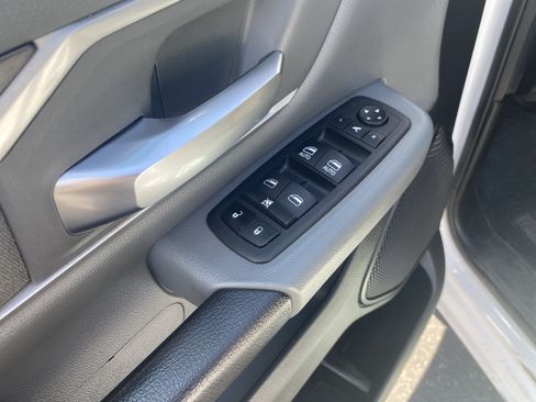 Used 2023 RAM 1500 Big Horn AWD/4WD image 8