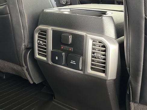 Used 2019 Ford F350 Platinum w/ Platinum Ultimate Package image 31