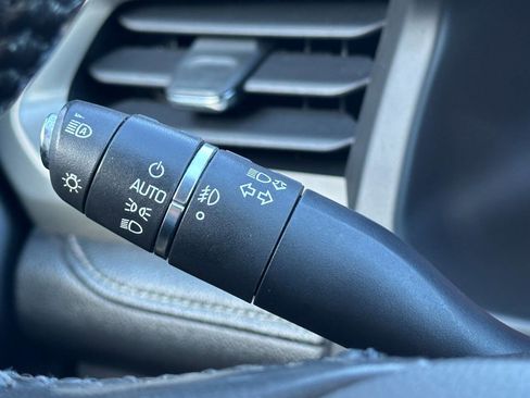 Used 2017 GMC Acadia Denali w/ Technology Package image 44