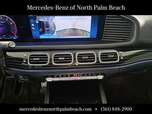 Certified 2025 Mercedes-Benz Maybach GLS 600 4MATIC image 23