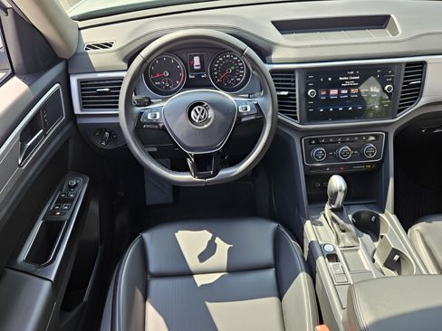 Used 2019 Volkswagen Atlas SE FWD image 12