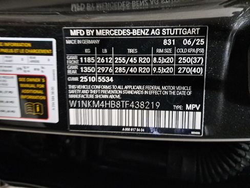 Used 2026 Mercedes-Benz GLC 300 4MATIC image 38