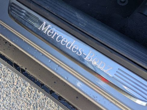 Used 2021 Mercedes-Benz GLC 300 GLC 300 w/ Multimedia Package image 13