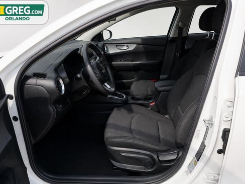 Used 2023 Kia Forte LX FWD image 8