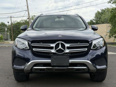 Used 2018 Mercedes-Benz GLC 300 4MATIC w/ Multimedia Package image 3