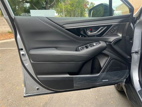New 2025 Subaru Outback Limited image 16