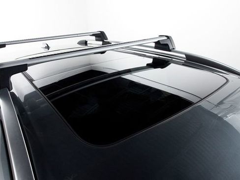 Used 2016 Volvo XC90 T6 Momentum w/ Momentum Plus Package image 27