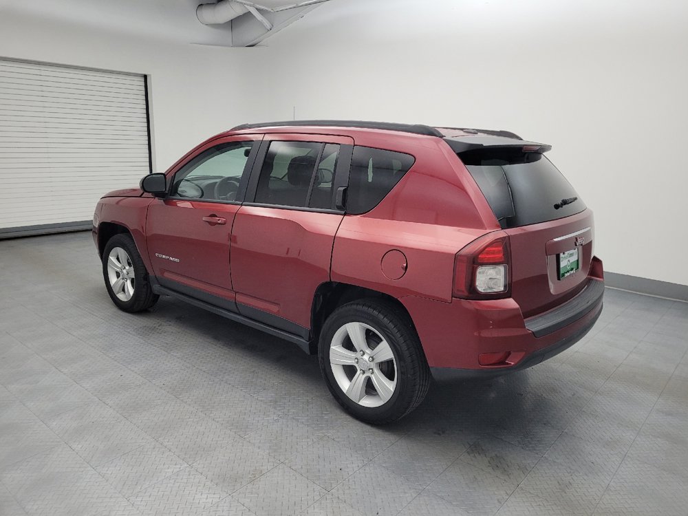 Used 2017 Jeep Compass Sport w/ Power Value Group FWD image 3