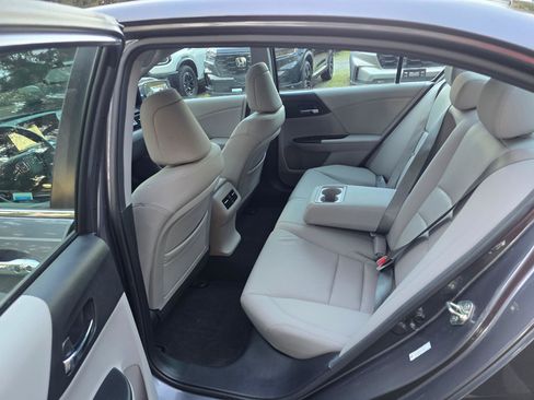 Used 2014 Honda Accord EX-L image 16