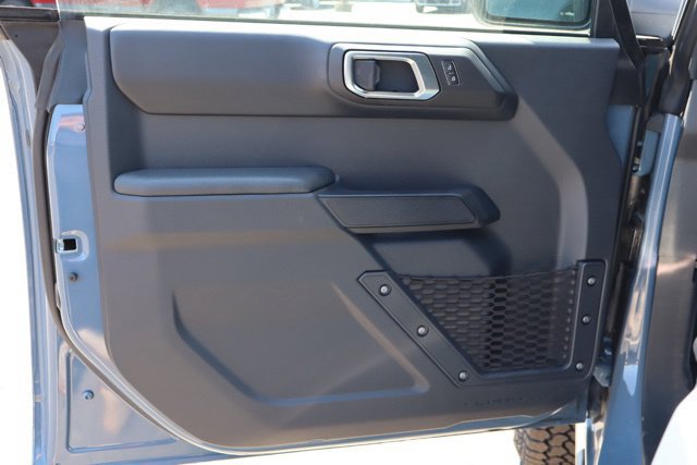 Used 2025 Ford Bronco Badlands w/ Sasquatch Package AWD/4WD image 17