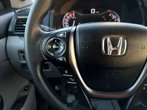 Used 2018 Honda Pilot EX image 28