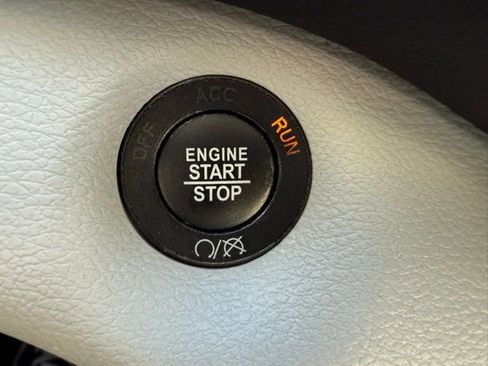 Certified 2020 Jeep Cherokee Limited image 26