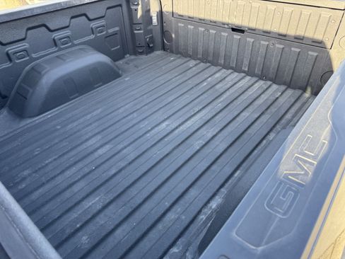 Used 2025 GMC Sierra 1500 Elevation w/ Elevation Premium Package AWD/4WD image 26