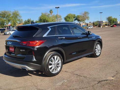 Used 2022 INFINITI QX50 Luxe FWD image 10