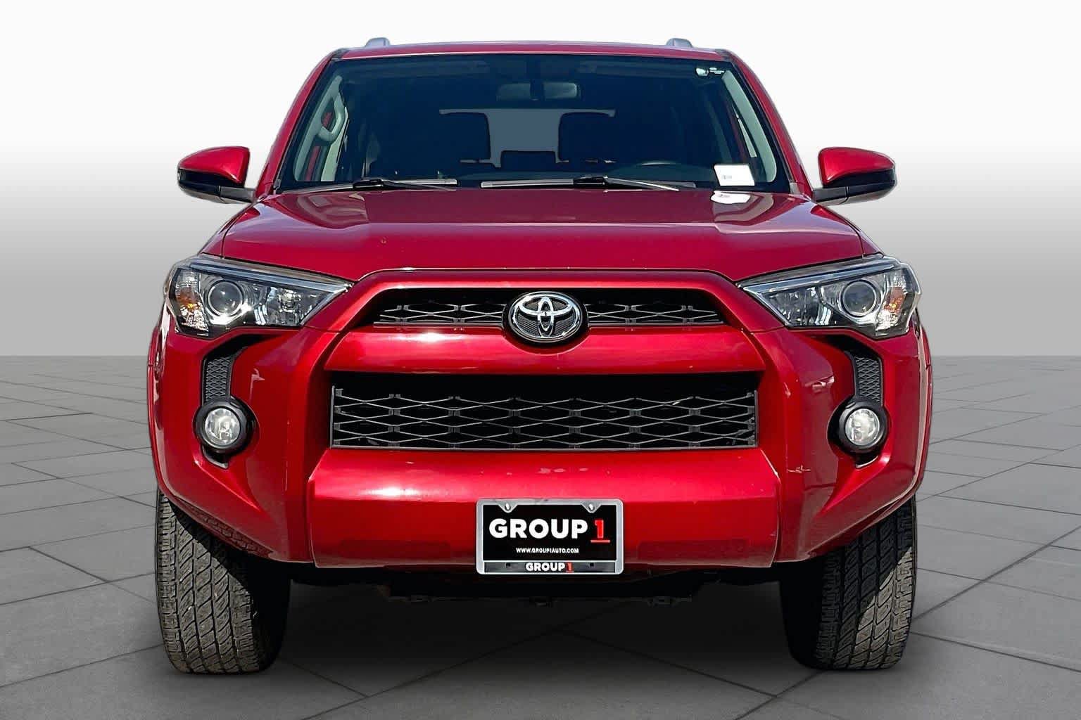 Used 2017 Toyota 4Runner SR5 RWD image 4