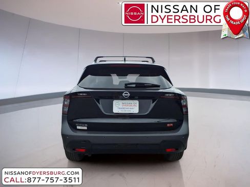 New 2026 Nissan Kicks SR FWD image 4