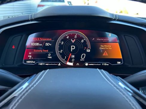 Used 2025 Chevrolet Corvette Stingray Premium Cpe w/ 3LT RWD image 18