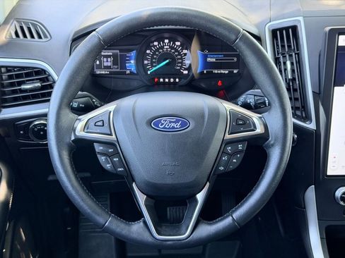 Certified 2024 Ford Edge SEL w/ Convenience Package AWD/4WD image 18