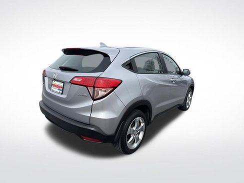 Used 2017 Honda HR-V LX image 5