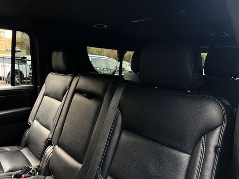 Used 2022 GMC Yukon XL SLE w/ Gmc Pro Safety Plus Package image 20