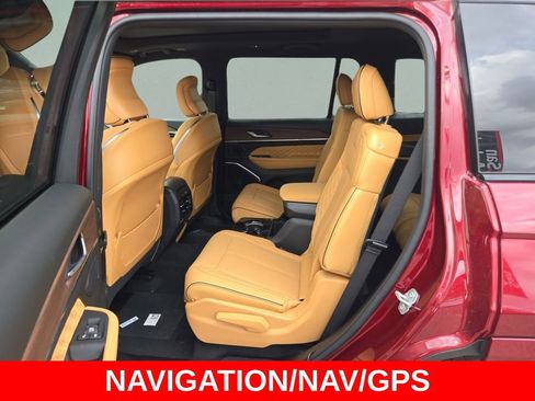 New 2025 Jeep Grand Cherokee L Summit w/ MOPAR Finishing Package AWD/4WD image 16