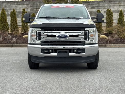 Used 2019 Ford F250 XL w/ STX Appearance Package image 3