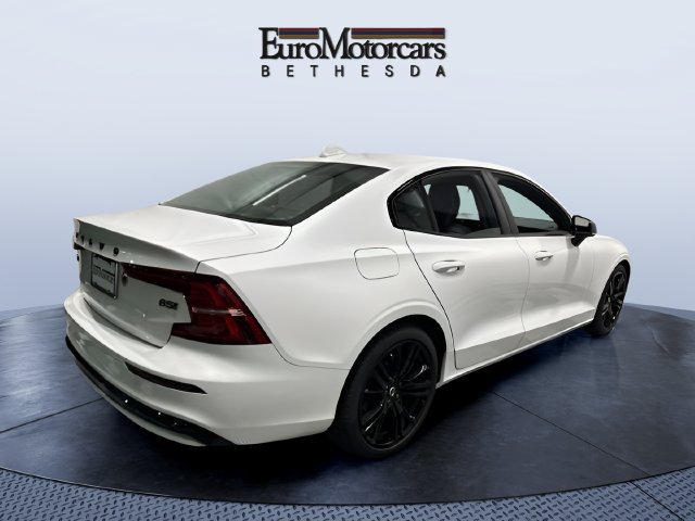 Used 2023 Volvo S60 B5 Plus w/ Climate Package AWD/4WD image 5