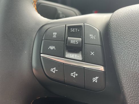 Used 2025 Ford Maverick Tremor AWD/4WD image 15